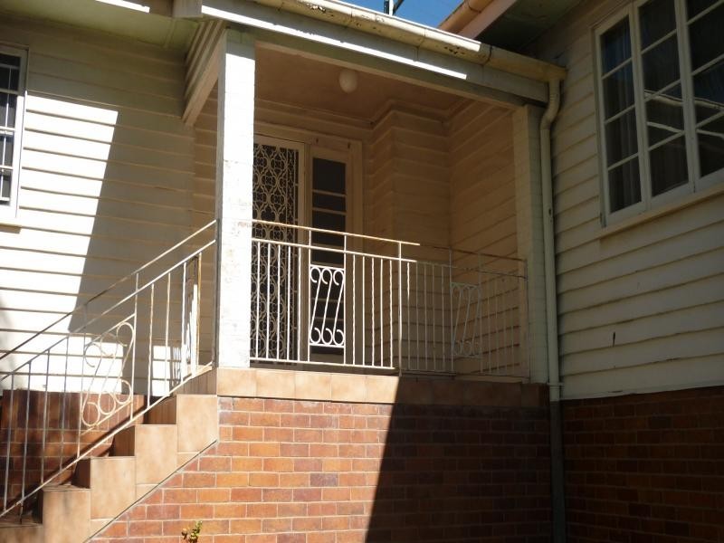 3 Kallara Avenue, Ipswich QLD 4305