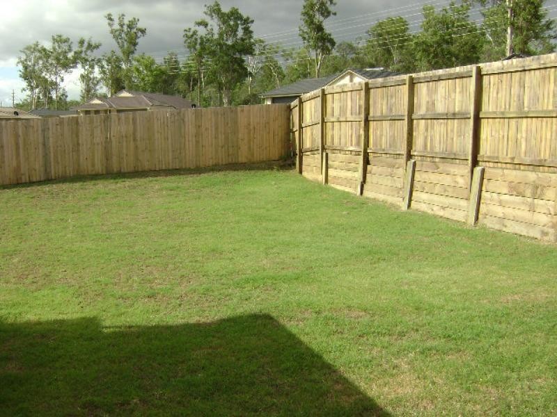 105 Windle Road, Brassall QLD 4305