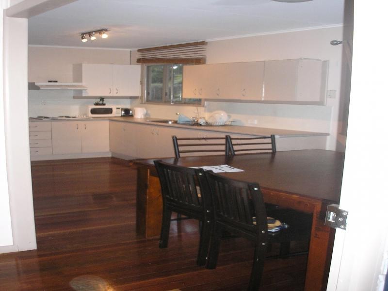 40 Railway Street, Booval QLD 4304