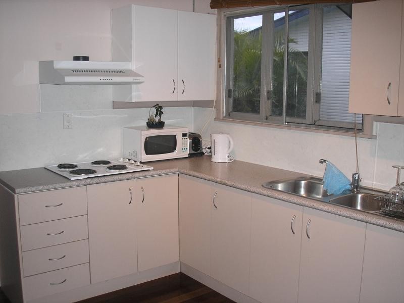 40 Railway Street, Booval QLD 4304