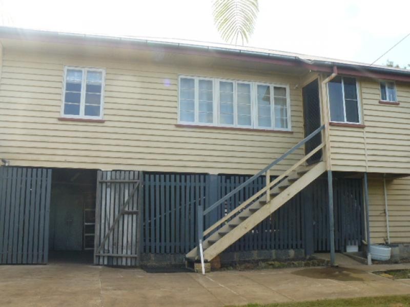 10 Boundary Street, Bundamba QLD 4304
