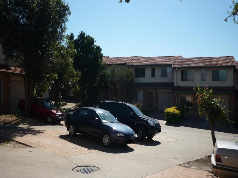 23/13 Bridge Street, Redbank QLD 4301