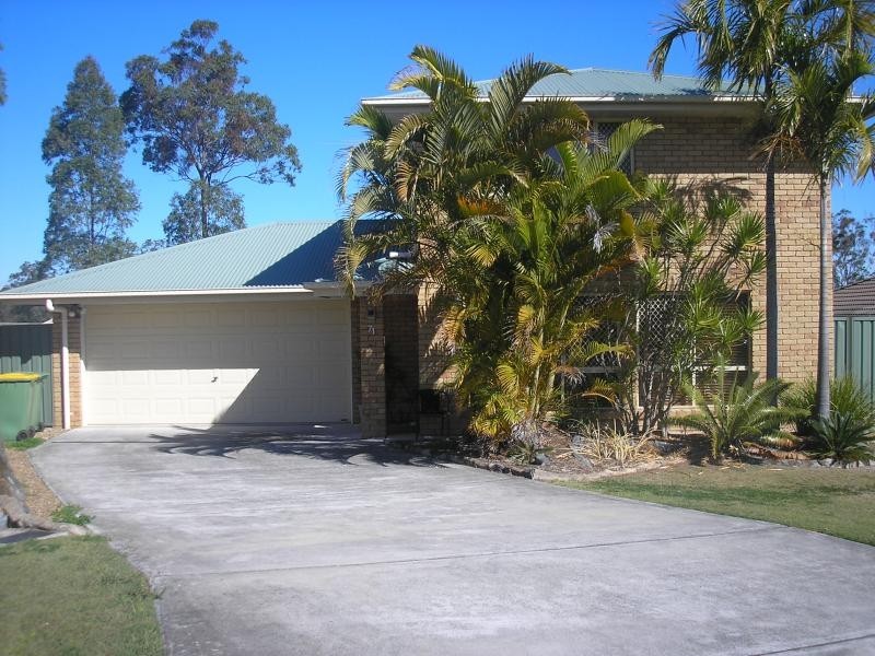 71 Sandalwood Drive, Yamanto QLD 4305