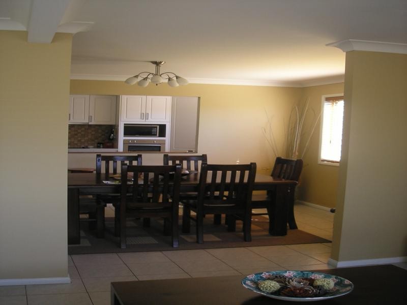 71 Sandalwood Drive, Yamanto QLD 4305