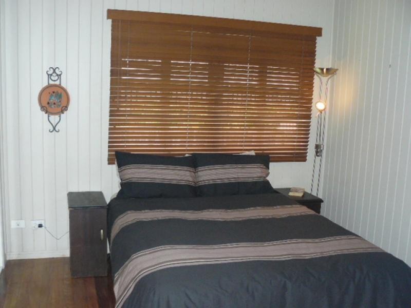 16 Murphy Street, Ipswich QLD 4305