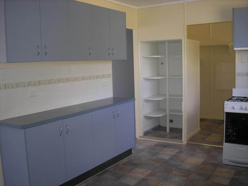 71 Aspinall Street, Leichhardt QLD 4305