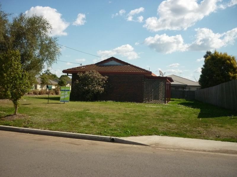 115 Chubb Street, One Mile QLD 4305