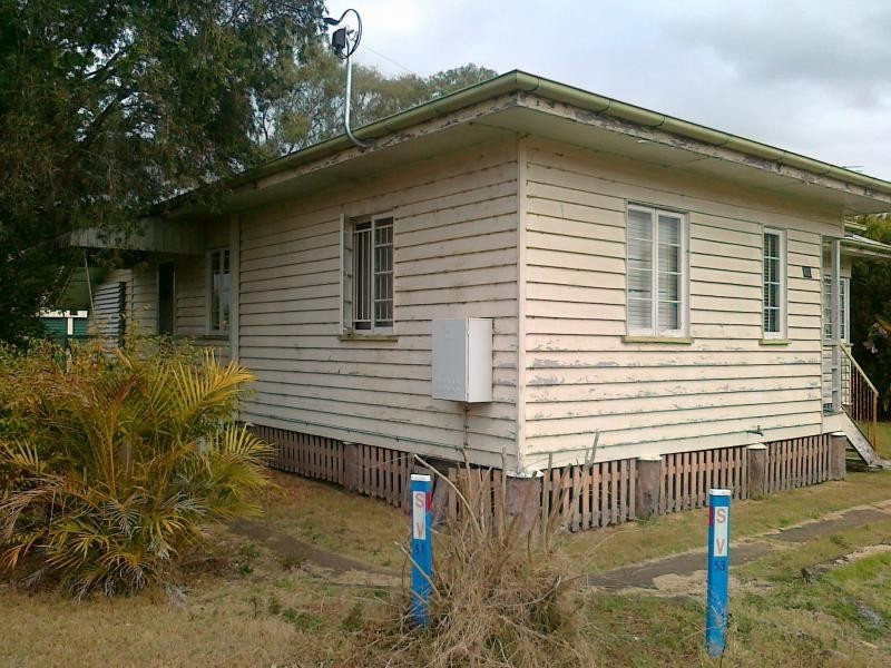 42 Phillip Street, One Mile QLD 4305