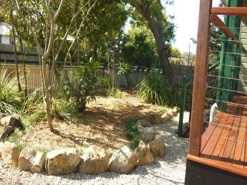 6 Bass Street, Leichhardt QLD 4305