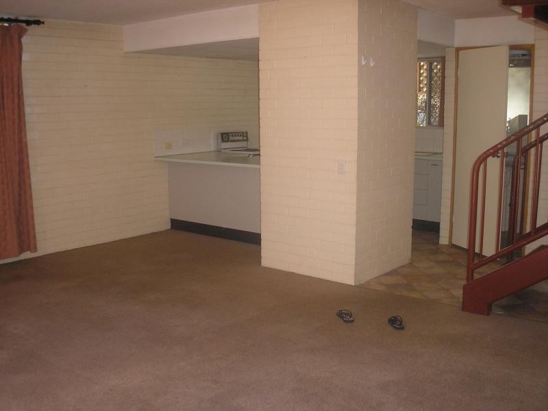 1/11 South Street, Ipswich QLD 4305