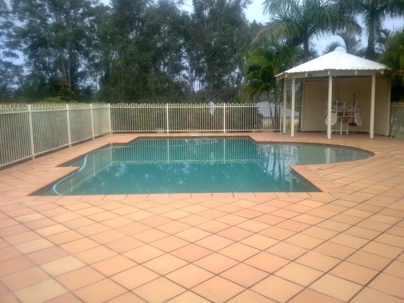 32-34 Willowbank Drive, Willowbank QLD 4306