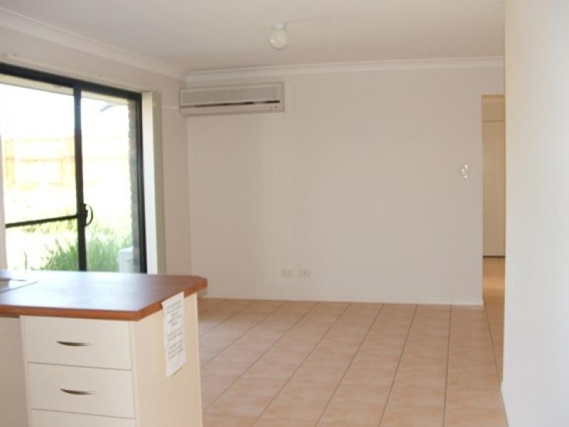 89 Anna Drive, Raceview QLD 4305