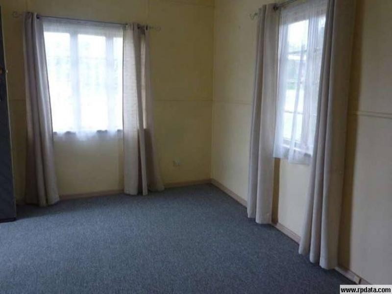 178 Glebe Road, Booval QLD 4304