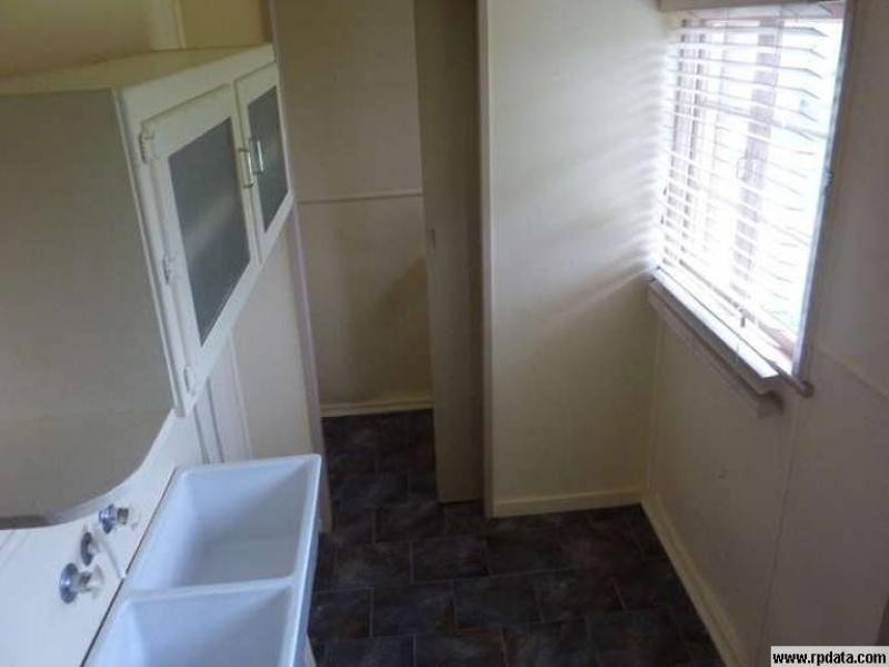 178 Glebe Road, Booval QLD 4304