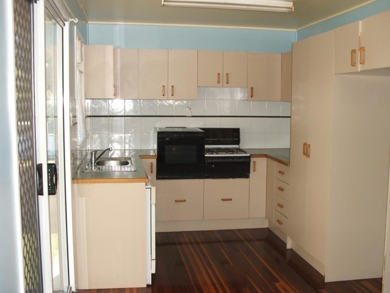 243 Whitehill Road, Raceview QLD 4305