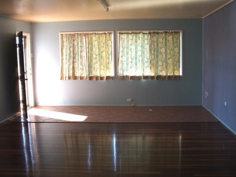 243 Whitehill Road, Raceview QLD 4305