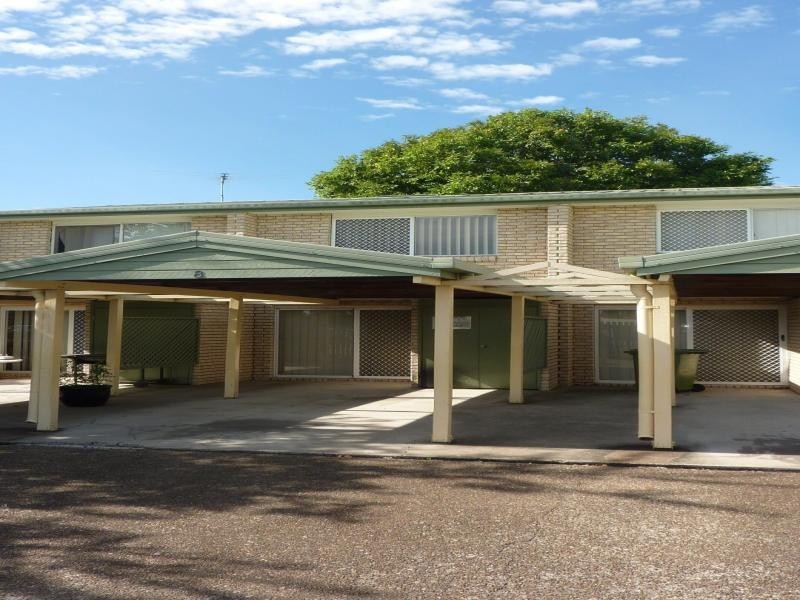 8/16 Lindsay Street, Bundamba QLD 4304