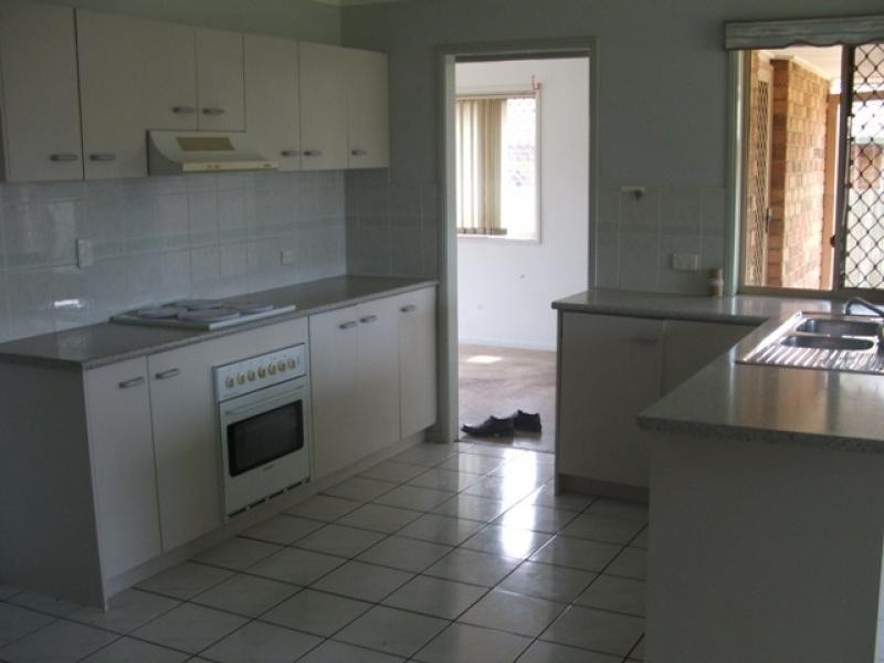 28 Toft Drive, Raceview QLD 4305