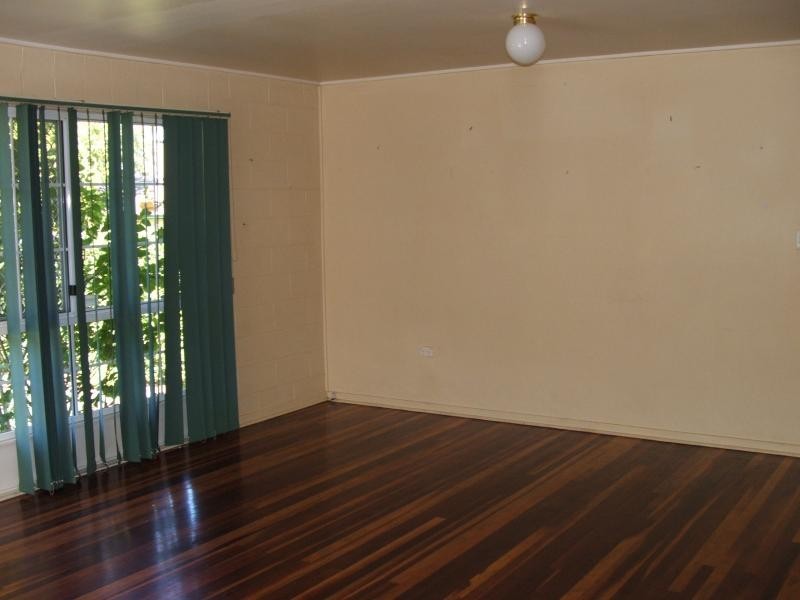 4 Avon Street, Leichhardt QLD 4305