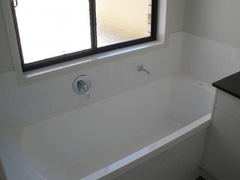 50 Pancarrow Crescent, Raceview QLD 4305