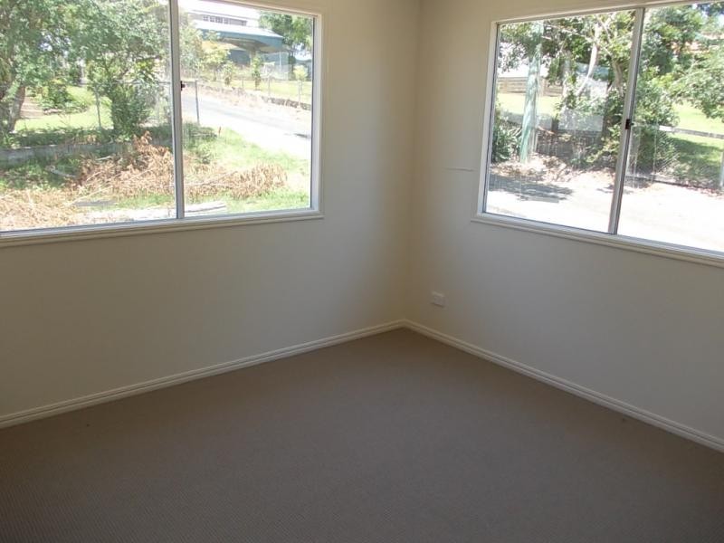 2 Lennon Lane, North Ipswich QLD 4305