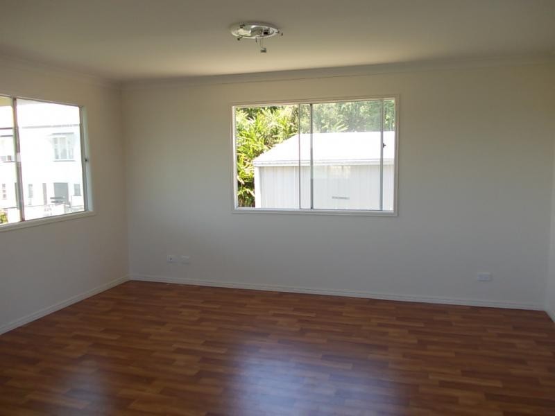 2 Lennon Lane, North Ipswich QLD 4305