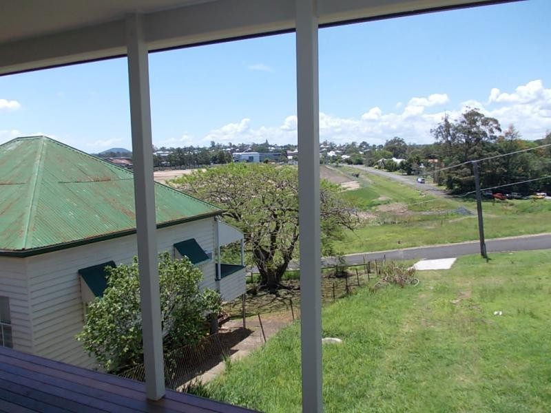 2 Lennon Lane, North Ipswich QLD 4305