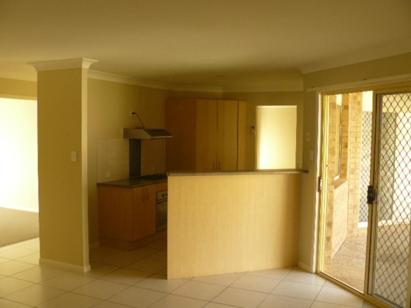 43 Mellor Place, Brassall QLD 4305