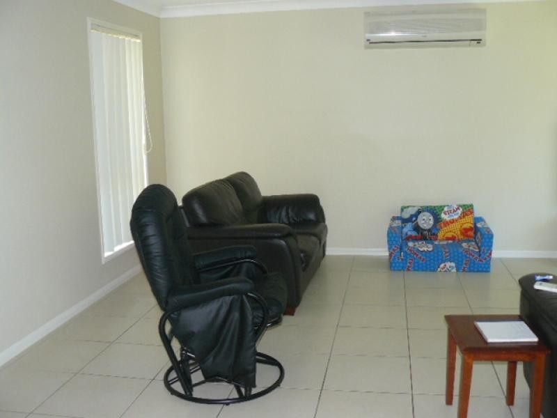 43 Mellor Place, Brassall QLD 4305