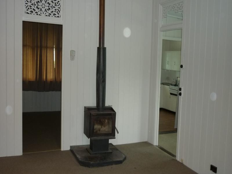 39 Pine Street, North Ipswich QLD 4305