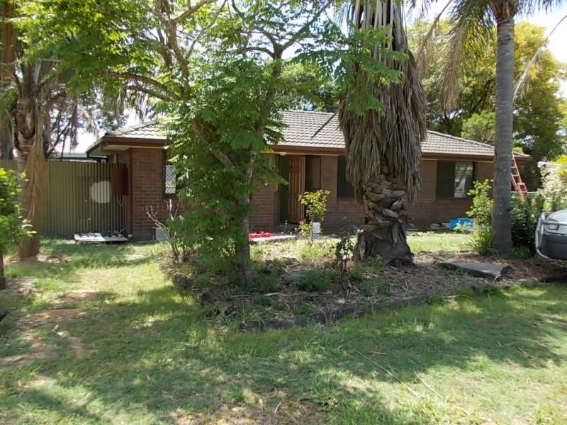 2 White Street, Bundamba QLD 4304