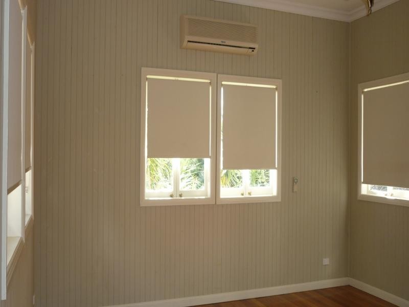 2/74 Braeside Road, Bundamba QLD 4304