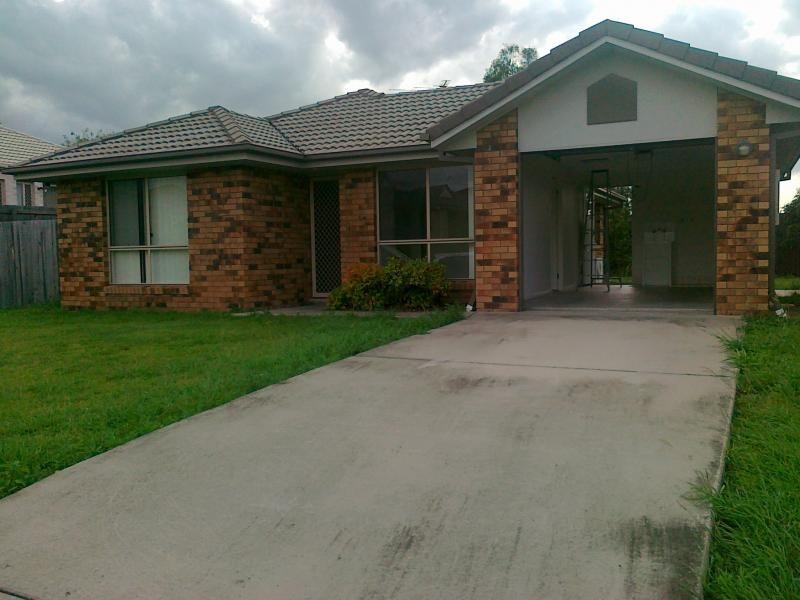 68 Anna Drive, Raceview QLD 4305