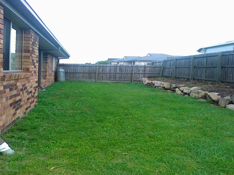 68 Anna Drive, Raceview QLD 4305