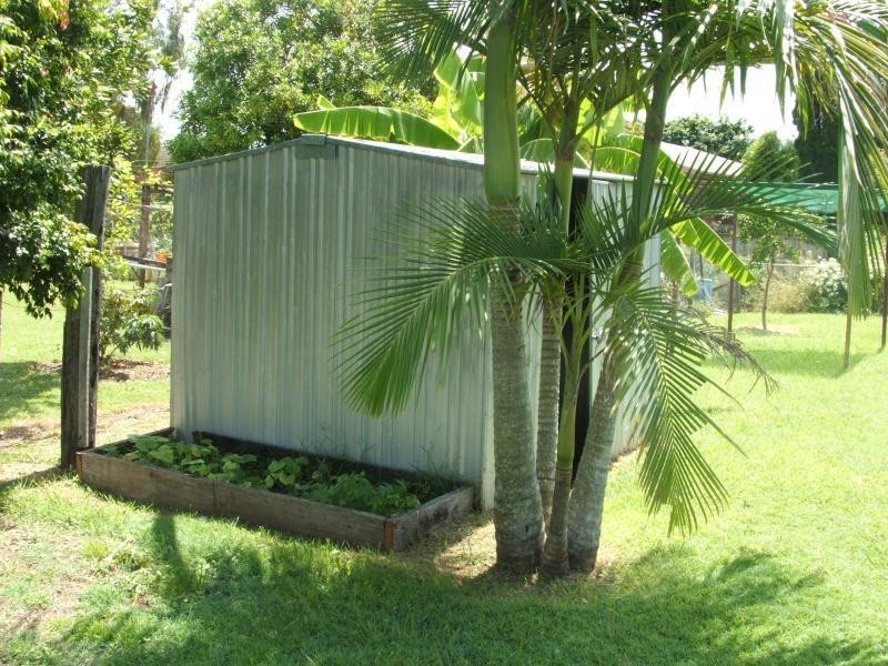 6 Lindsay Street, Bundamba QLD 4304