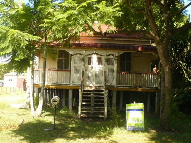 18 Smith Street, North Ipswich QLD 4305