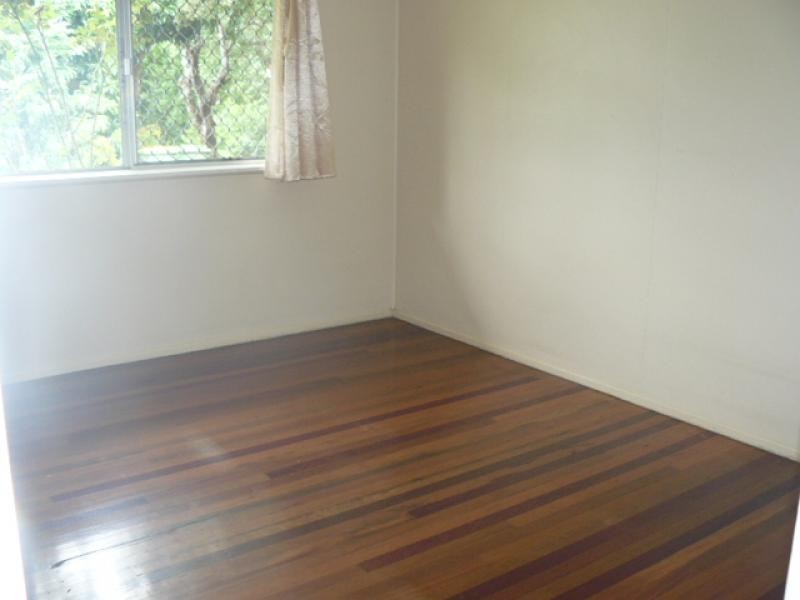 3/9 Green Street, Booval QLD 4304