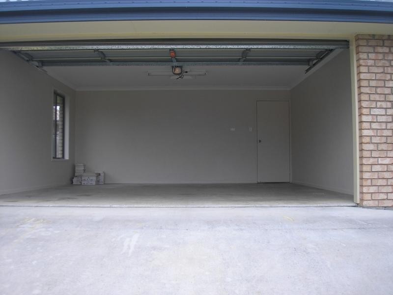 11 Dewhurst Crescent, Raceview QLD 4305