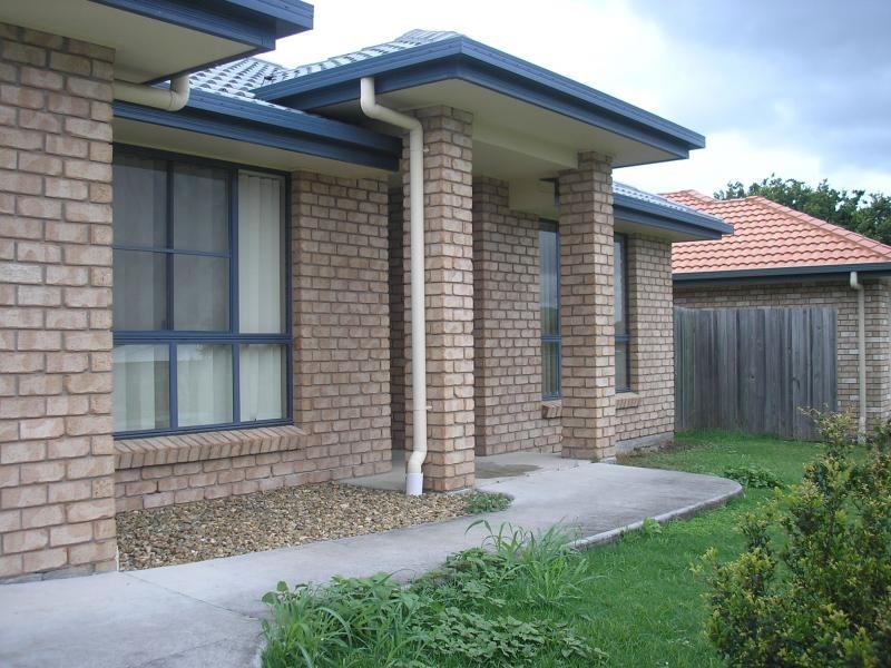 11 Dewhurst Crescent, Raceview QLD 4305