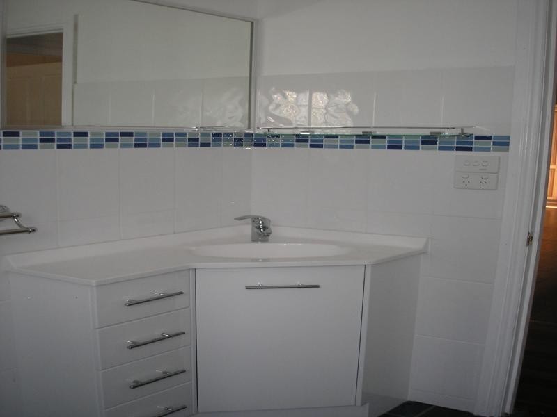 3 Wyndham Street, North Ipswich QLD 4305