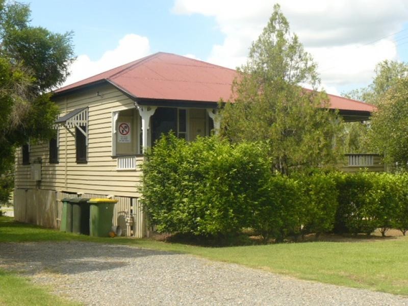 48 Flint Street, North Ipswich QLD 4305