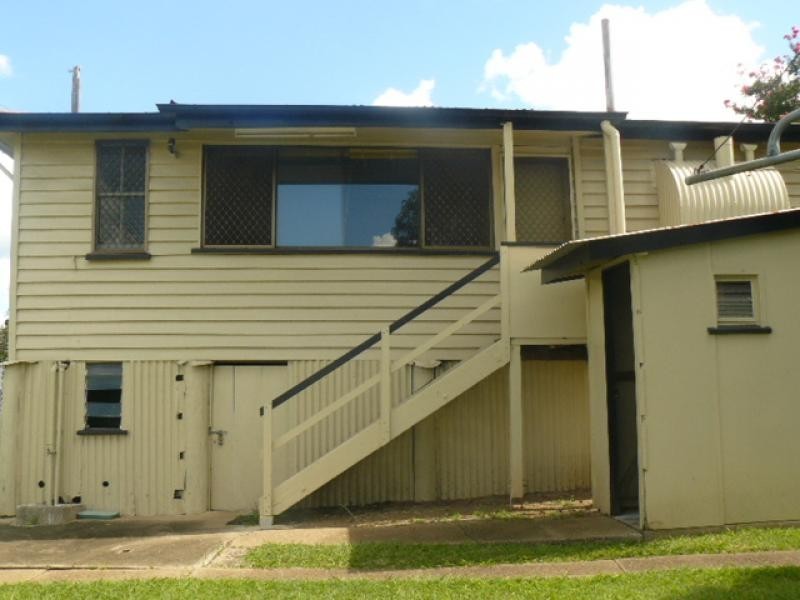 48 Flint Street, North Ipswich QLD 4305