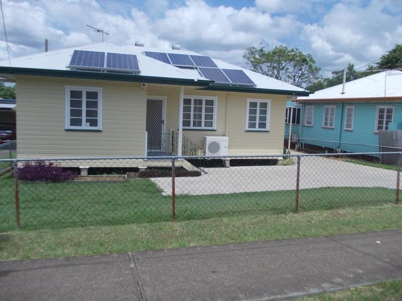 107 Blackstone Road, Silkstone QLD 4304