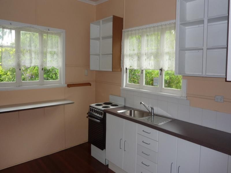 38 Stephenson Street, Sadliers Crossing QLD 4305