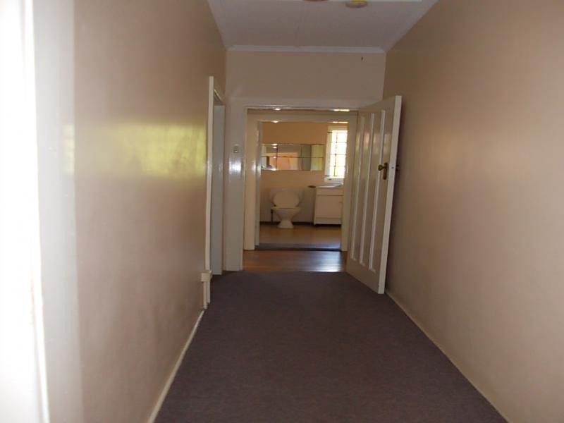 24 Railway Street, Booval QLD 4304