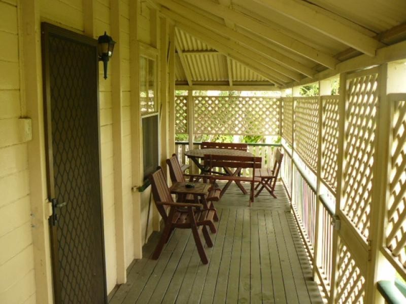 90 Warwick Road, Ipswich QLD 4305