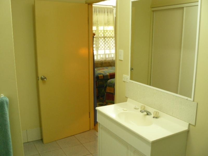 90 Warwick Road, Ipswich QLD 4305