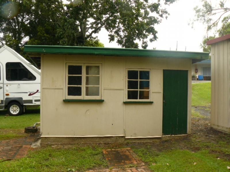 90 Warwick Road, Ipswich QLD 4305