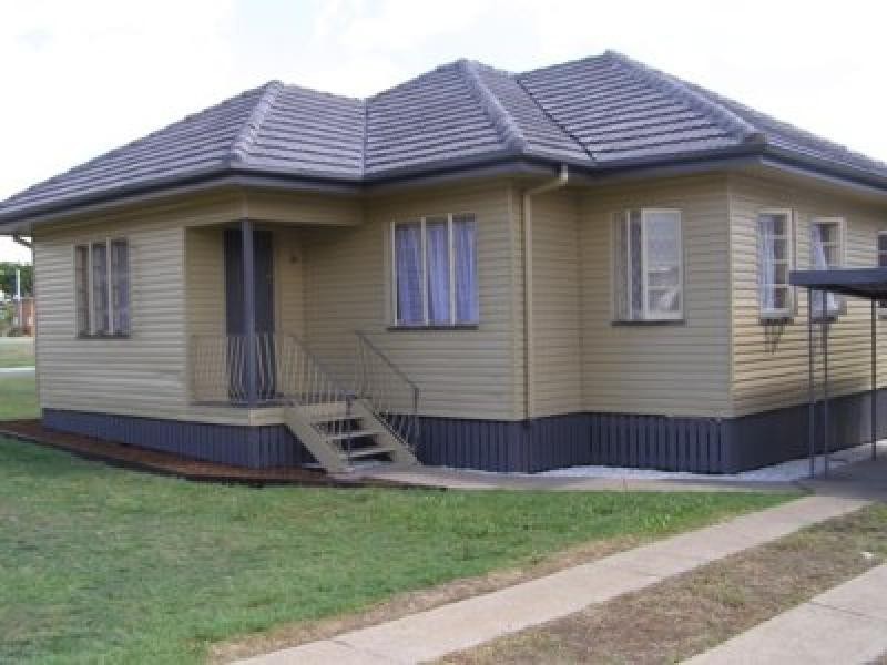 178 Glebe Road, Booval QLD 4304