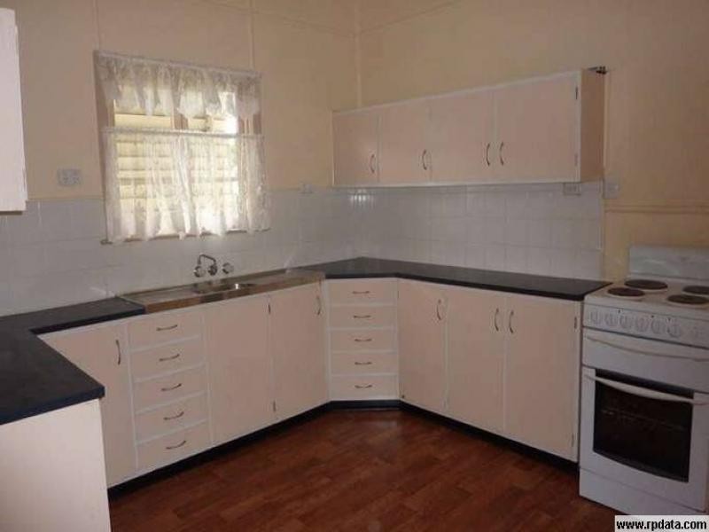 178 Glebe Road, Booval QLD 4304